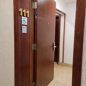 Doppelzimmer für Gäste mit Behinderungen